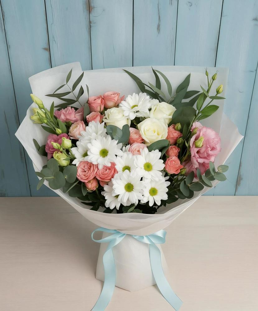Букет цветов из: Розы, Лизиантусы и Хризантемы в Пригородном Курской области