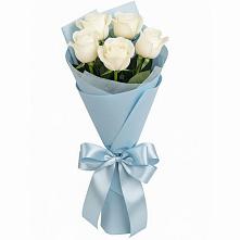 Букет 5 Белых роз Проуд в Пригородном Курской области