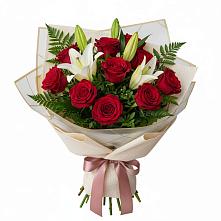 Букет цветов из:  Лилии и Розы в Пригородном Курской области