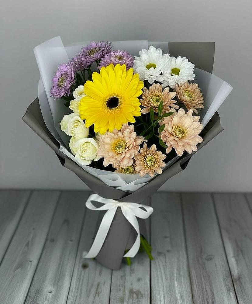 Букет цветов из: Розы, Герберы и Хризантемы в Пригородном Курской области