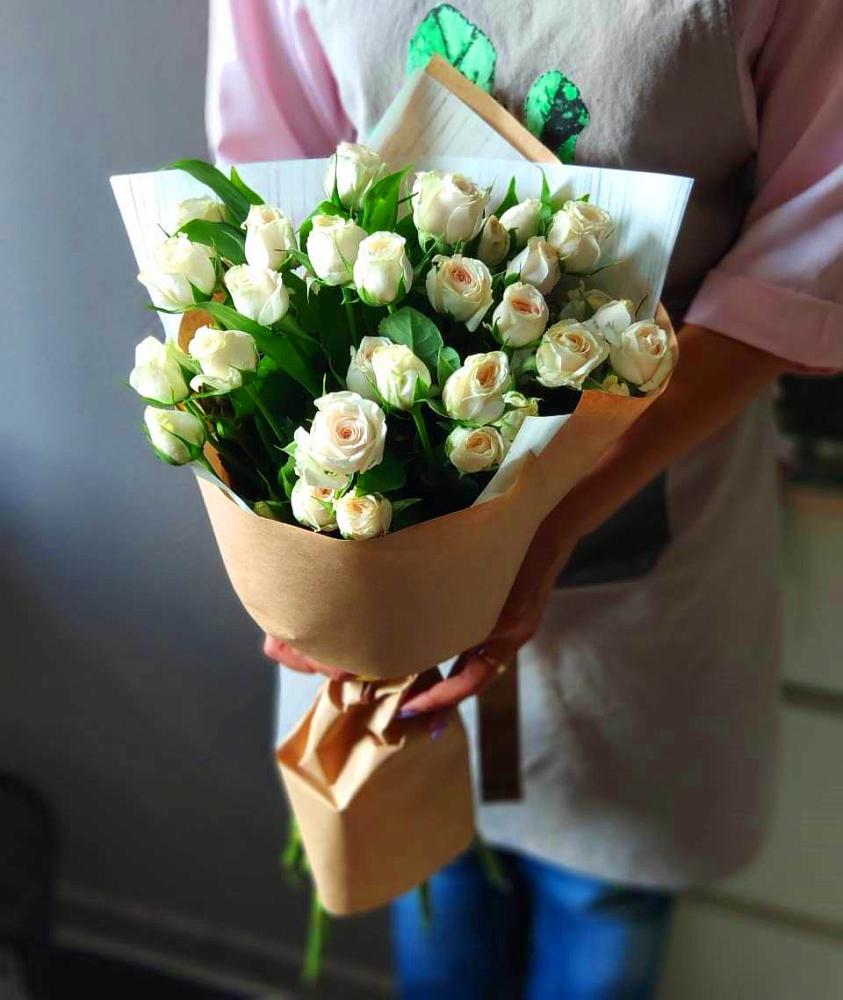 Букет цветов из: Розы в Пригородном Курской области