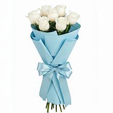 Букет 7 белых роз Проуд в Пригородном Курской области