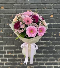 Букет цветов из:  Герберы и Хризантемы в Пригородном Курской области
