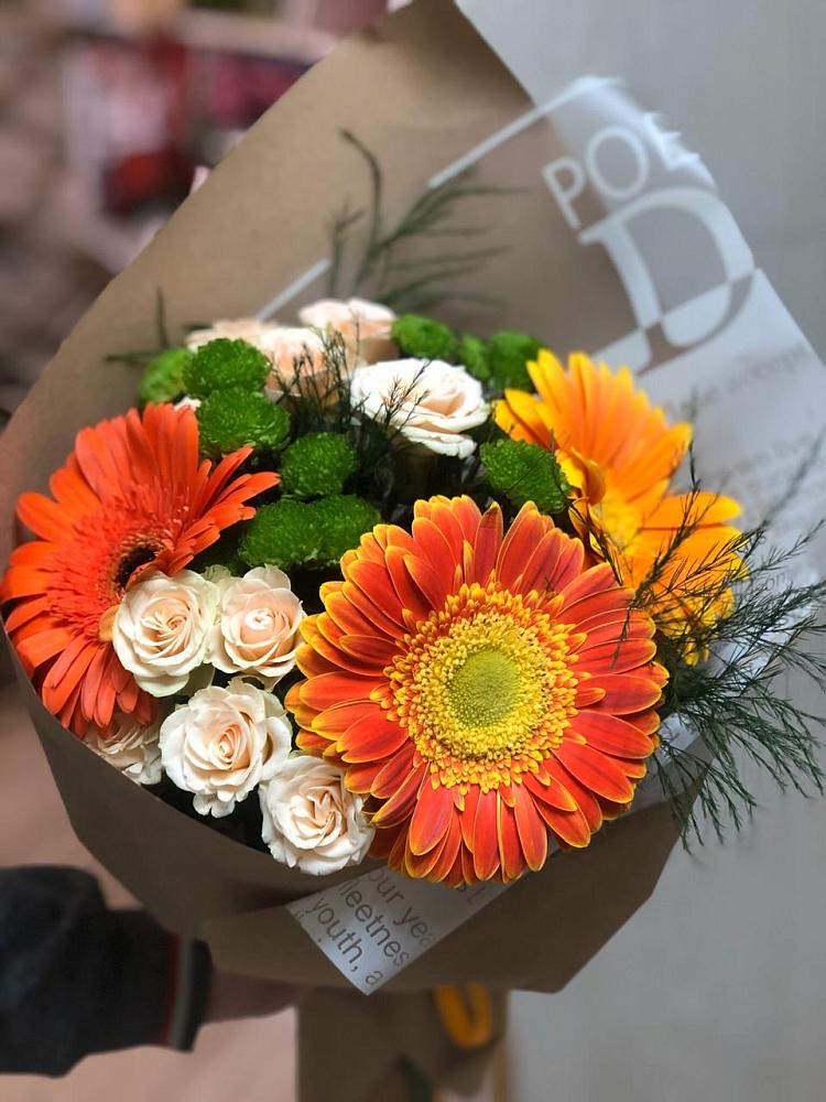 Букет цветов из: Герберы, Хризантемы и Розы в Пригородном Курской области